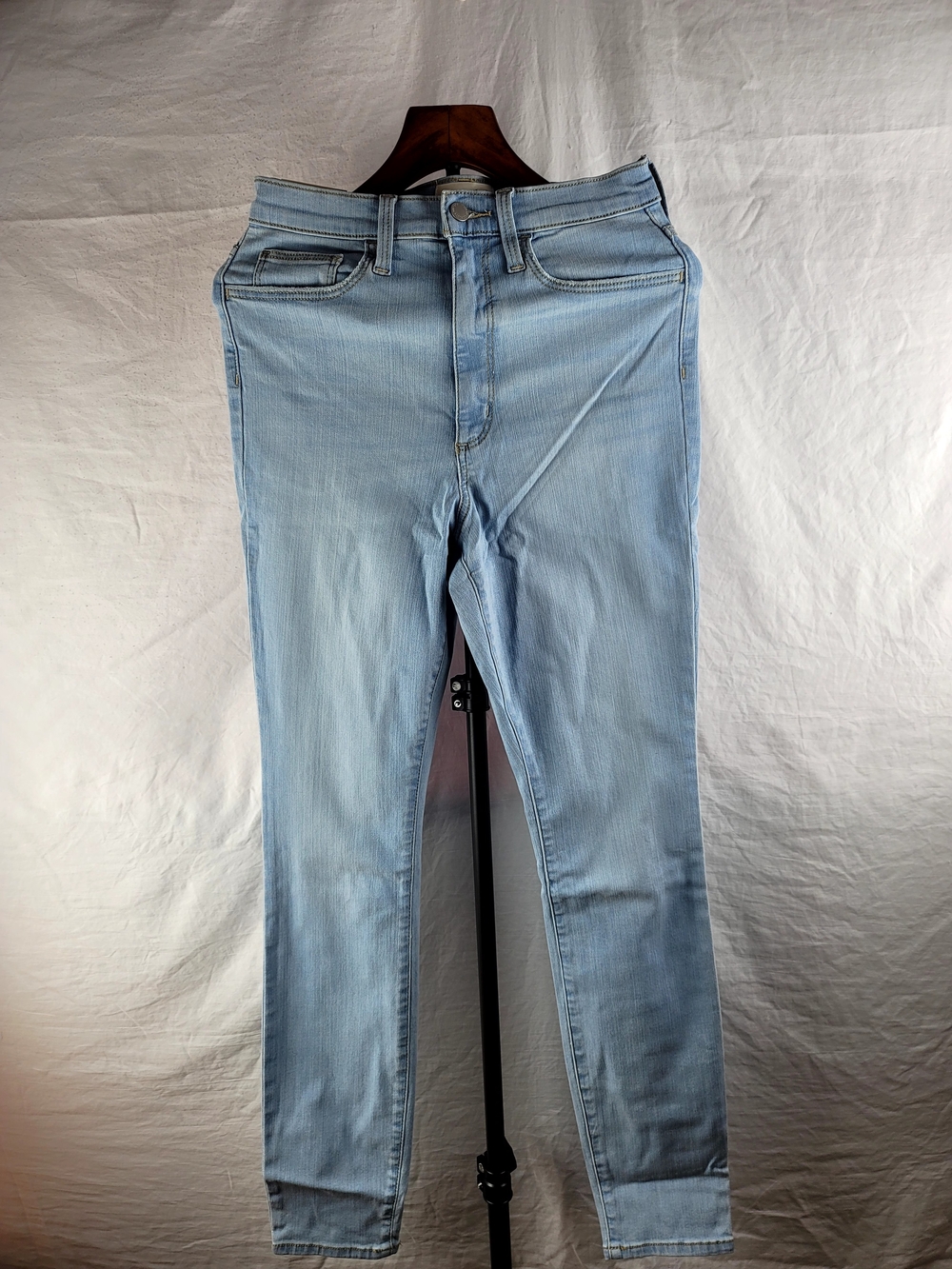 Universal Thread High Rise Skinny Jeans 10 Long NWT Light Blue Super Stretch